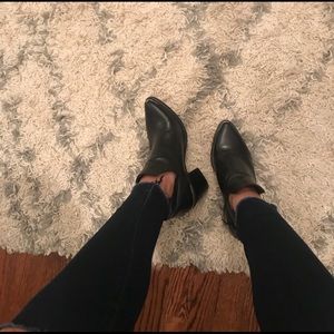 Black Leather Side Slit Booties Steve Madden Posey